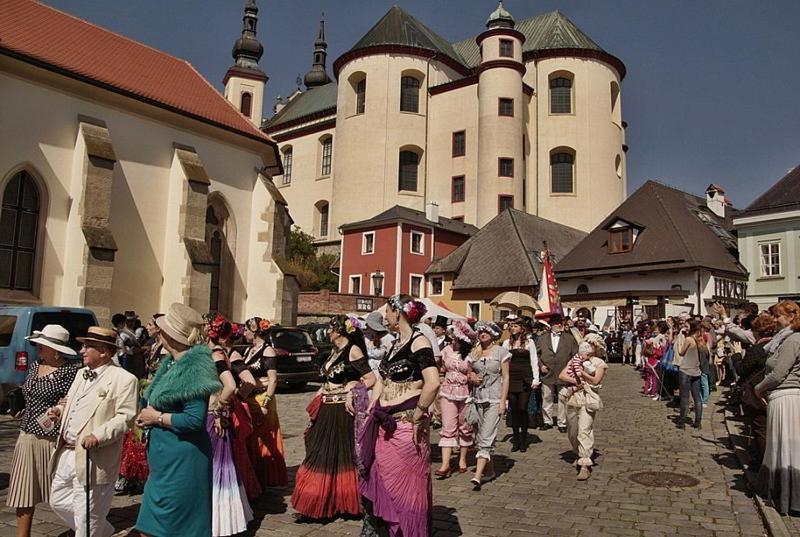 Penzion V Podzamci Litomysl Exterior photo